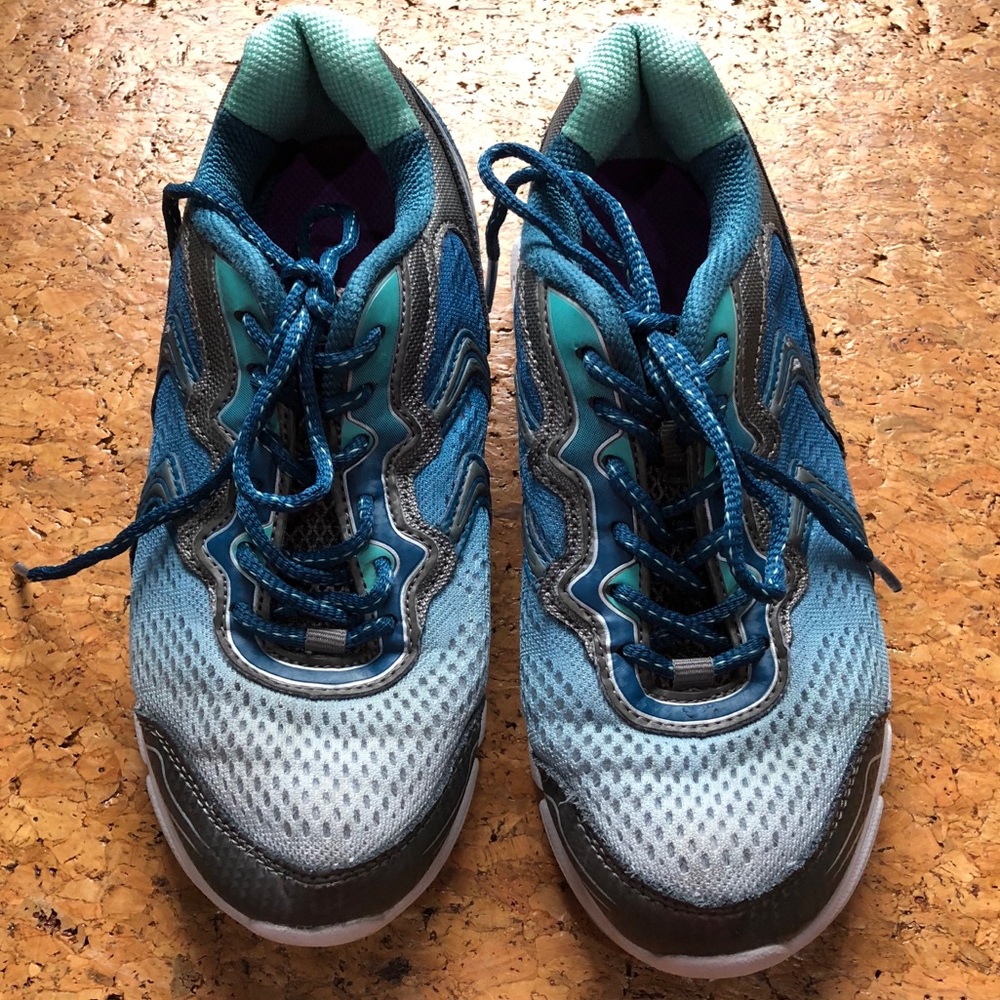 Women’s Fila Sneakers